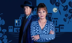 Moonflower Murders: ¡Embárcate en la divertida investigación de Susan Ryeland!